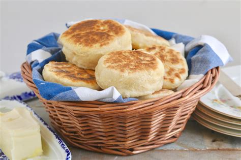 bigger bolder baking english muffins